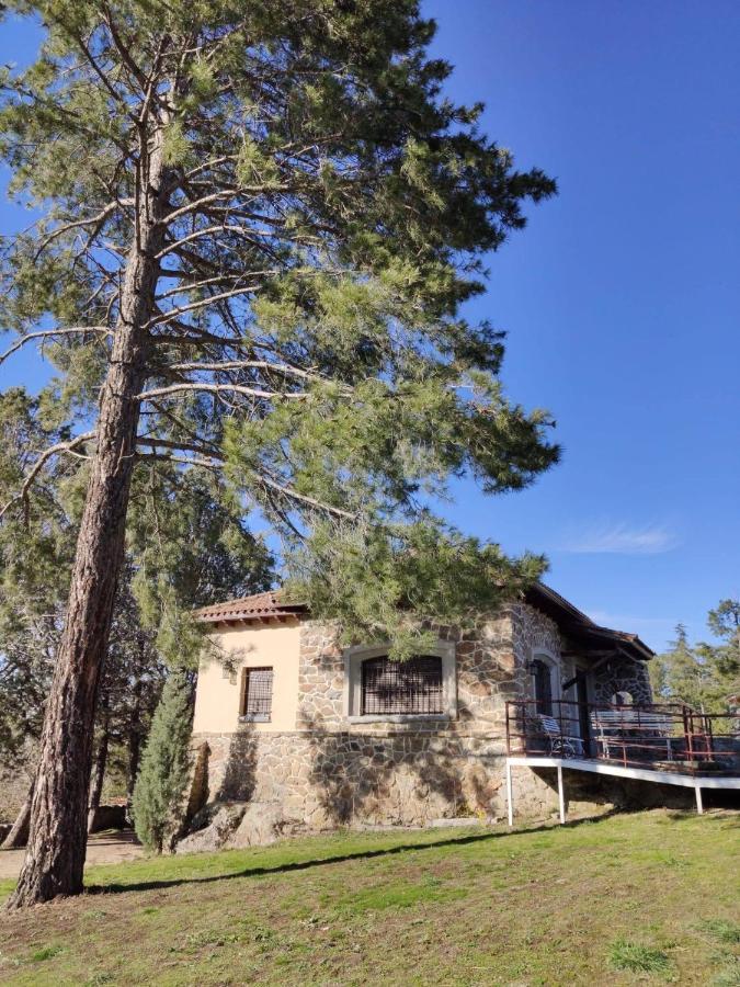 Casa Rural El Pinar Villa Navas de Riofrio Bagian luar foto